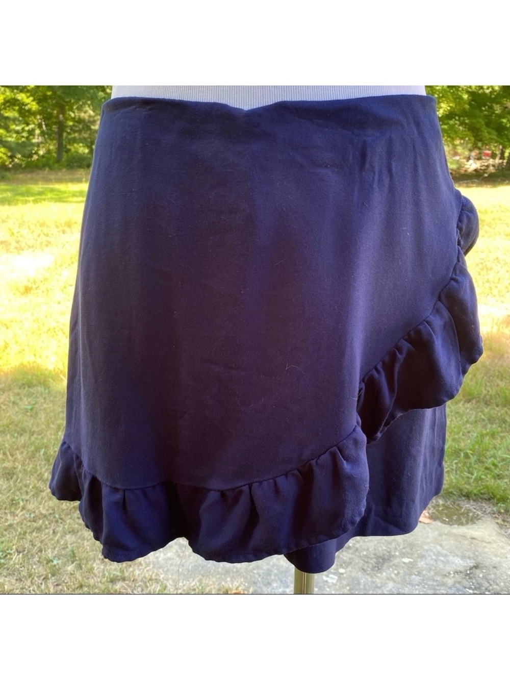 LILLY PULITZER SHORTS NAVY BLUE RUFFLE FLAP FRONT SKORT SIZE 8